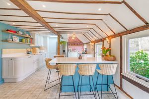 Photo 30- click for photo gallery